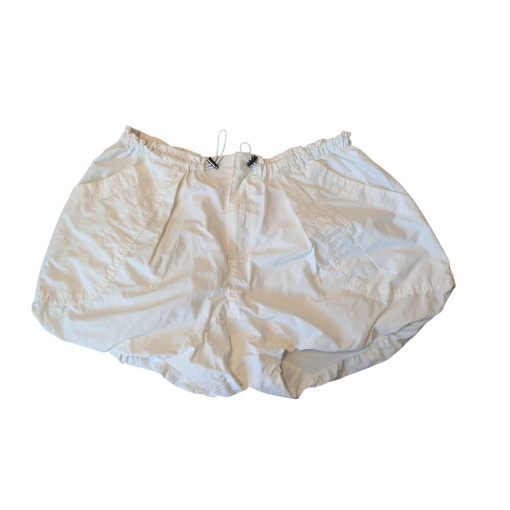 Free People Women's FP Movement Sunshine Bubble Hem Shorts White Size M